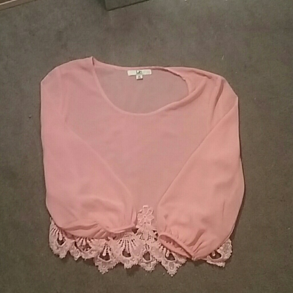 Womens Size Medium YA Los Angeles Peach Crop Top